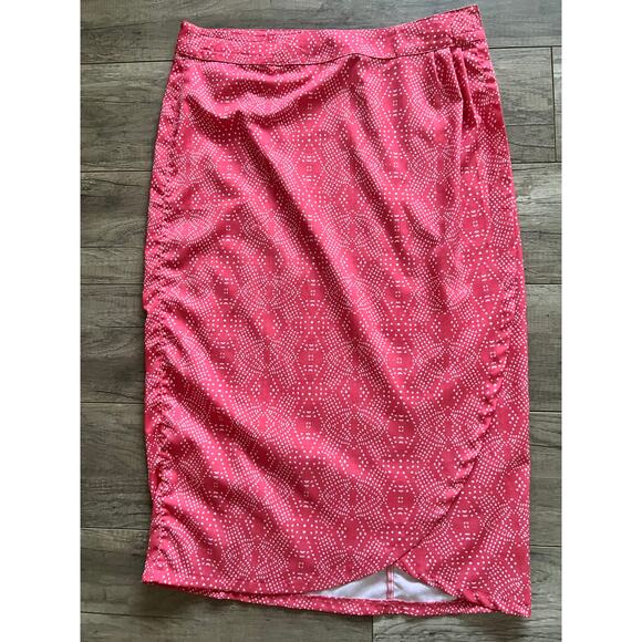 RipSkirt Hawaii Skirt Length 3 Coral Pink Wrap Medium Adjustable Wicking - Picture 1 of 3